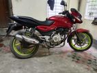 Bajaj Pulsar 150 . 2013