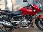 Bajaj Pulsar 150 . 2013