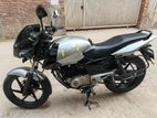 Bajaj Pulsar 150 . 2014
