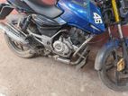 Bajaj Pulsar 150 . 2014