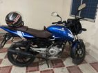 Bajaj Pulsar 150 . 2014