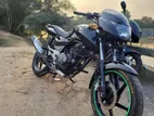 Bajaj Pulsar 150 Motorbik 2014