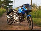 Bajaj Pulsar 150 . 2014