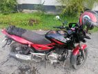 Bajaj Pulsar 150 . 2015