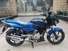 Bajaj Pulsar 150 . 2015