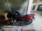 Bajaj Pulsar 150 . 2015