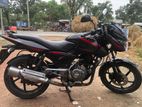 Bajaj Pulsar 150 . 2015