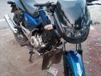 Bajaj Pulsar 150 . 2015