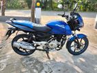 Bajaj Pulsar 150 . 2015