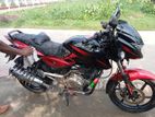 Bajaj Pulsar 150 . 2015