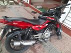 Bajaj Pulsar 150 . 2015