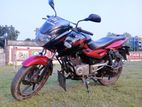 Bajaj Pulsar 150 . 2015