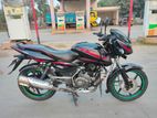 Bajaj Pulsar 150 . 2016