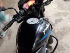 Bajaj Pulsar 150 . 2016