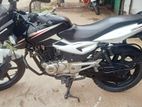 Bajaj Pulsar 150 . 2016