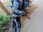 Bajaj Pulsar 150 . 2016