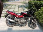 Bajaj Pulsar 150 . 2016