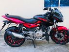 Bajaj Pulsar 150 . 2016