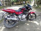 Bajaj Pulsar 150 . 2016