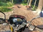 Bajaj Pulsar 150 . 2017