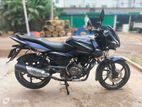 Bajaj Pulsar 150 . 2017