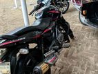 Bajaj Pulsar 150 . 2017