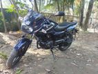 Bajaj Pulsar 150 . 2017