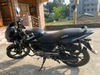 Bajaj Pulsar 150 . 2015