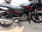 Bajaj Pulsar 150 . 2018