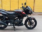 Bajaj Pulsar 150 . 2018