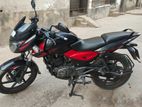 Bajaj Pulsar 150 . 2018