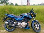 Bajaj Pulsar 150 . 2018