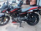 Bajaj Pulsar 150 . 2018