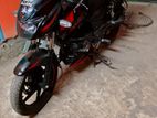 Bajaj Pulsar 150 . 2019