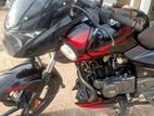 Bajaj Pulsar 150 . 2021