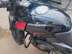 Bajaj Pulsar 150 . 2021