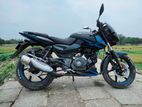 Bajaj Pulsar 150 . 2022