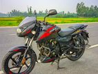 Bajaj Pulsar 150 . 2022