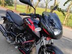 Bajaj Pulsar 150 . 2022