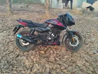 Bajaj Pulsar 150 . 2022