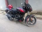 Bajaj Pulsar 150 . 2022