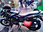 Bajaj Pulsar 150 . 2009