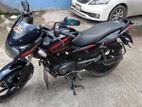Bajaj Pulsar 150 . 2018