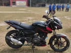 Bajaj Pulsar 150 . 2023