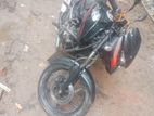 Bajaj Pulsar 150 . 2018