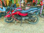 Bajaj Pulsar 150 . 2011