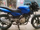 Bajaj Pulsar 150 . 2016