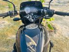 Bajaj Pulsar 150 . 2016