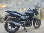 Bajaj Pulsar 150 . 2009