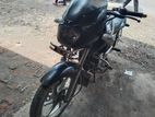 Bajaj Pulsar 150 . 2010